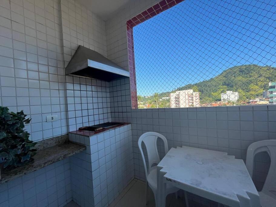 Apartamento Em Ubatuba! A 100M Da Praia! Ngoại thất bức ảnh