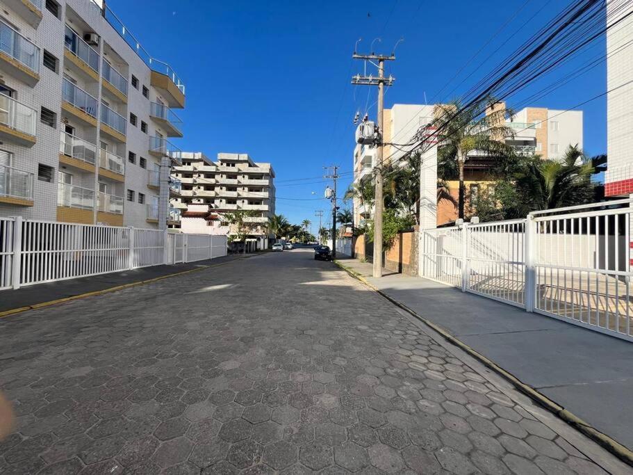 Apartamento Em Ubatuba! A 100M Da Praia! Ngoại thất bức ảnh