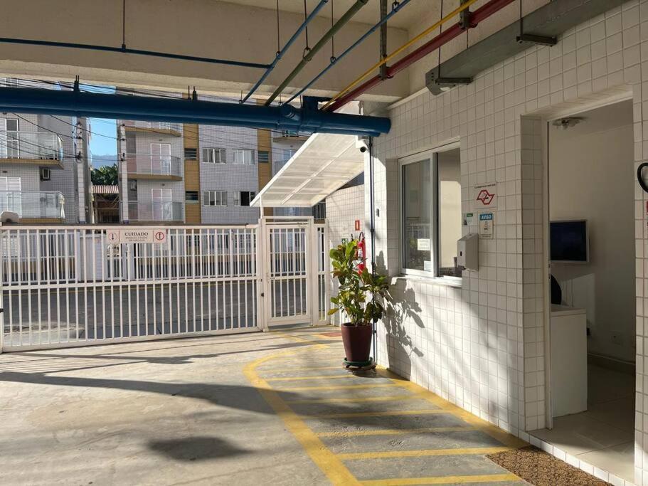 Apartamento Em Ubatuba! A 100M Da Praia! Ngoại thất bức ảnh